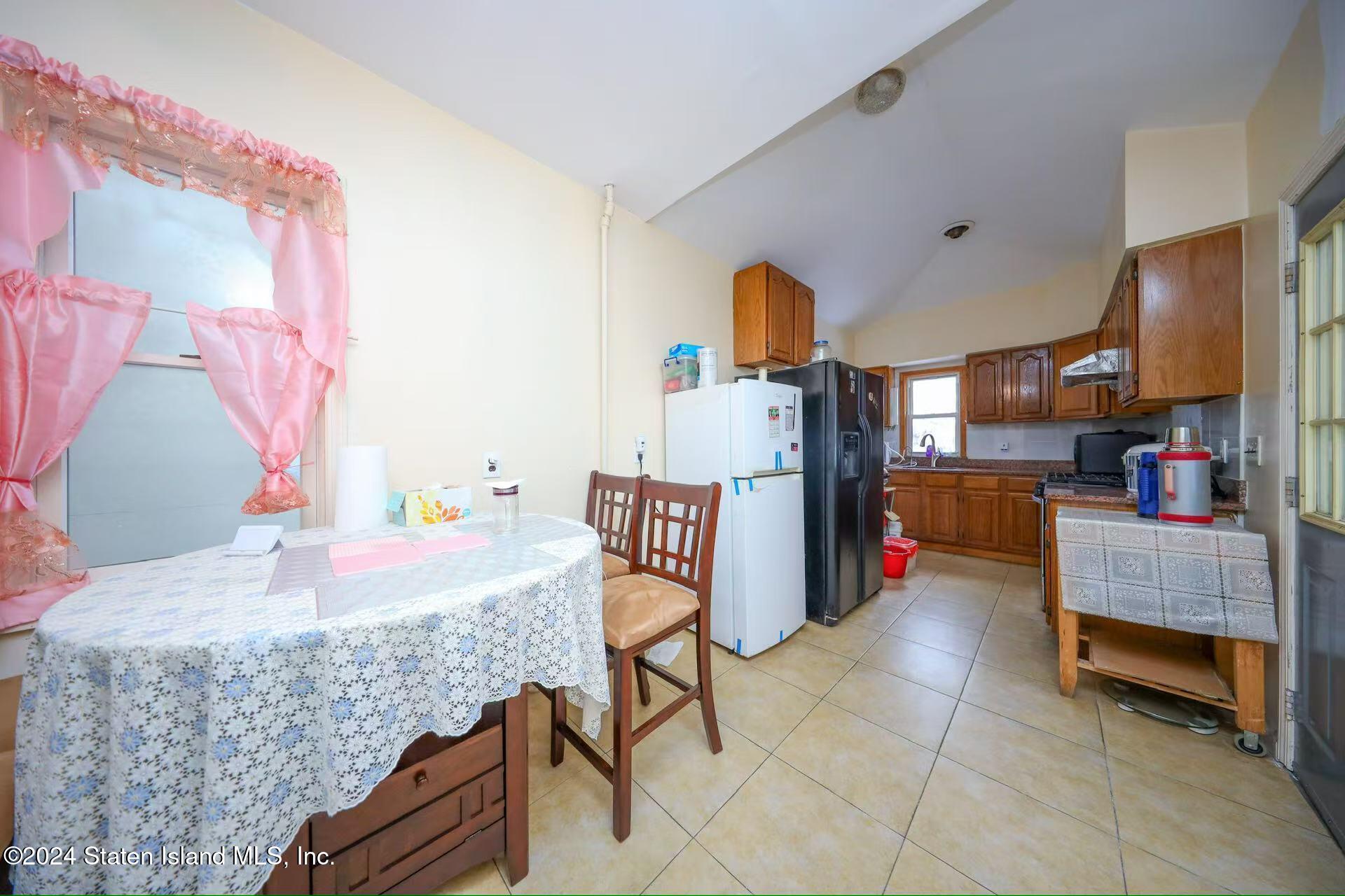 9129 79th Street, Queens, New York image 3