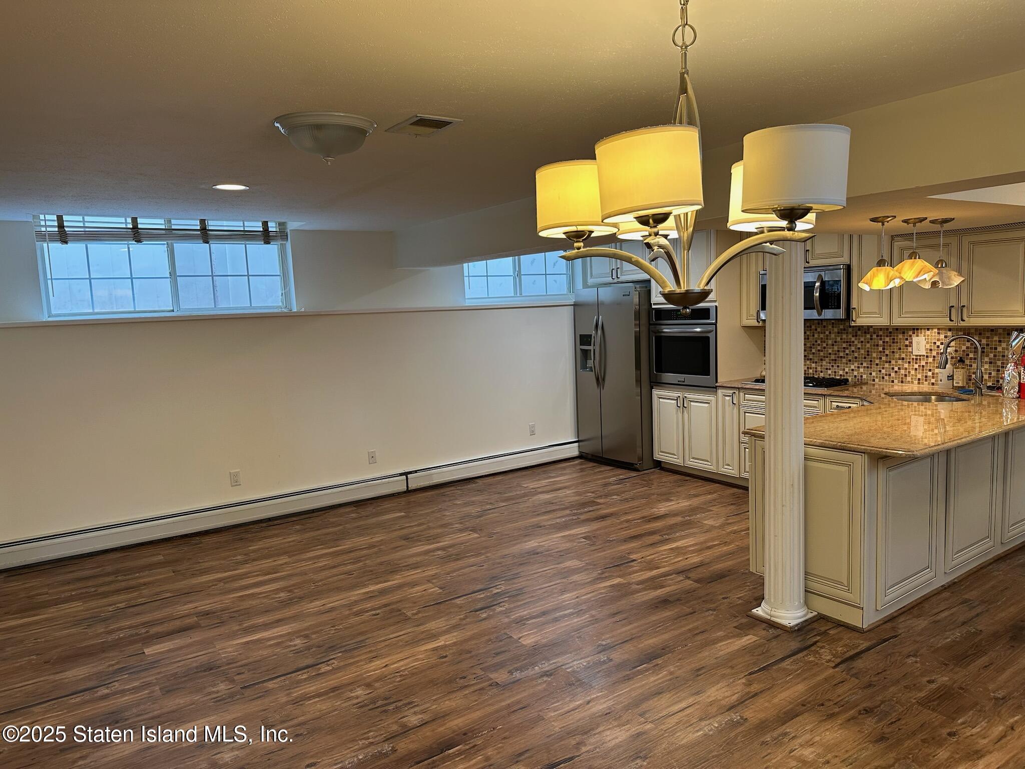 1095 Huguenot Avenue Ave, Staten Island, New York image 45
