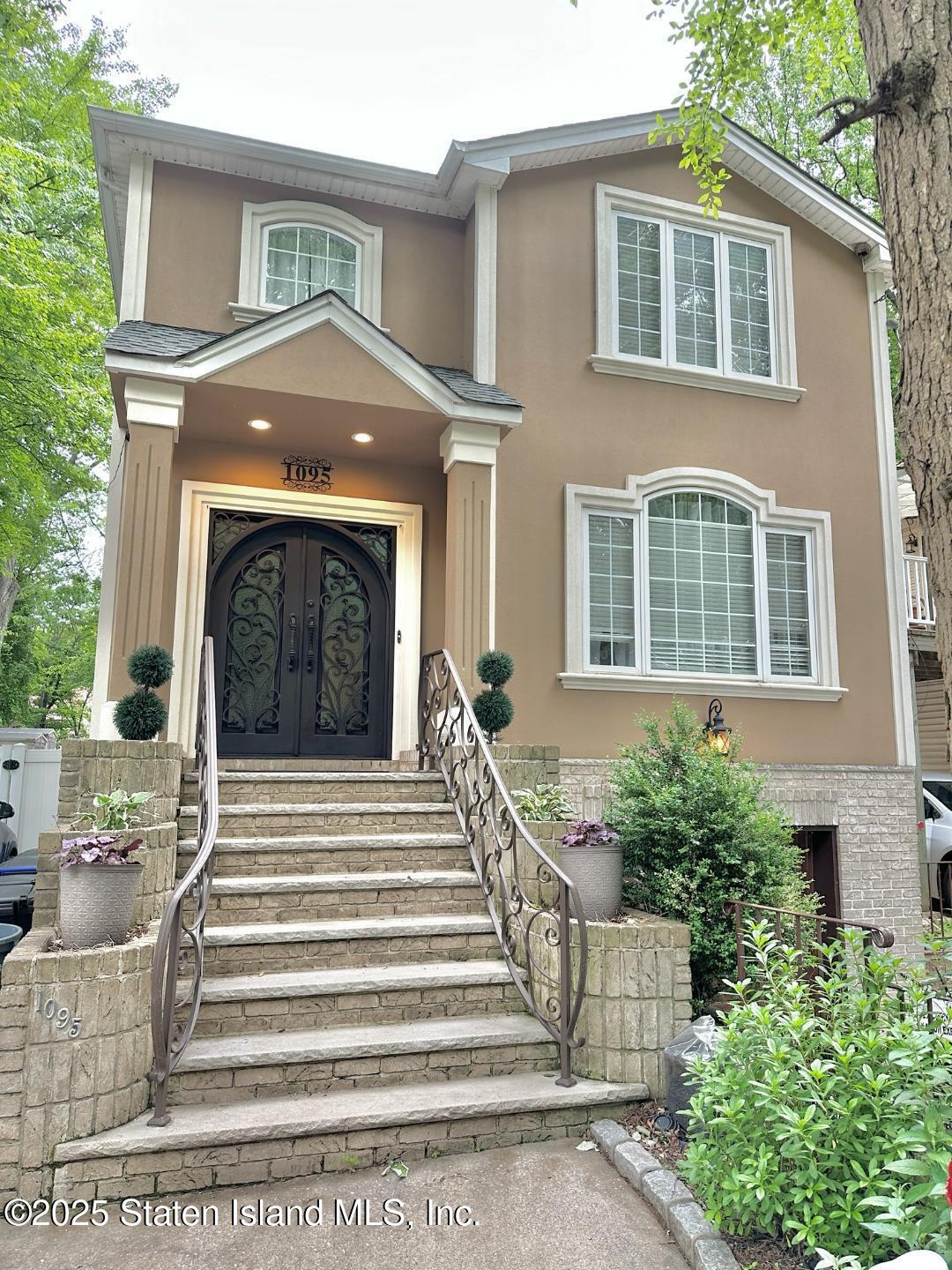 1095 Huguenot Avenue Ave, Staten Island, New York image 1