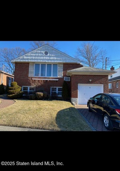 Photo of 81 Fieldway Avenue, Staten Island, NY 10308 (MLS # 2504720)