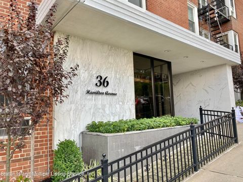 Photo of 36 Hamilton Ave Ave #5n, Staten Island, NY 10301 (MLS # 1165708)