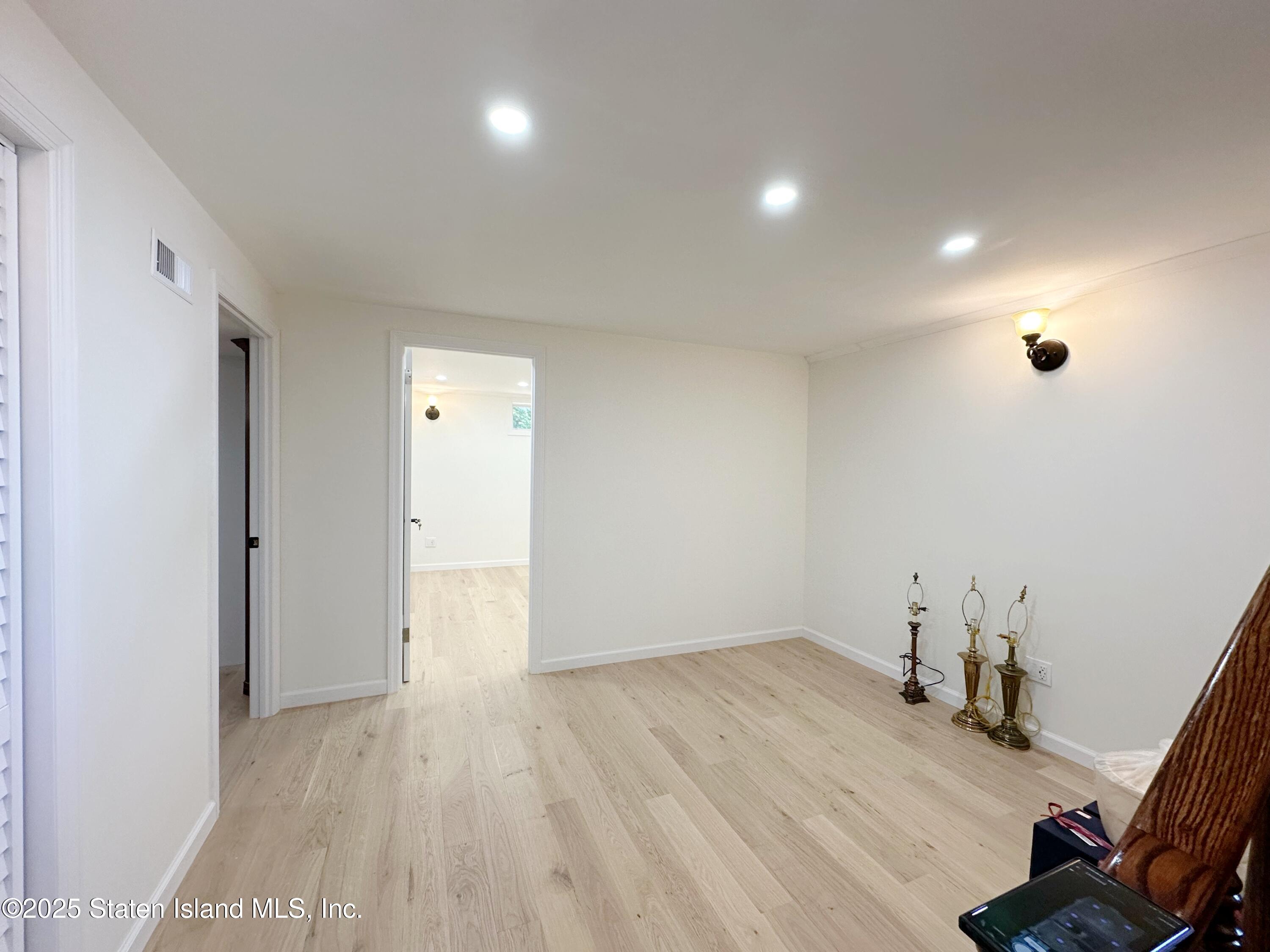 244 Four Corners Road, Staten Island, New York image 31