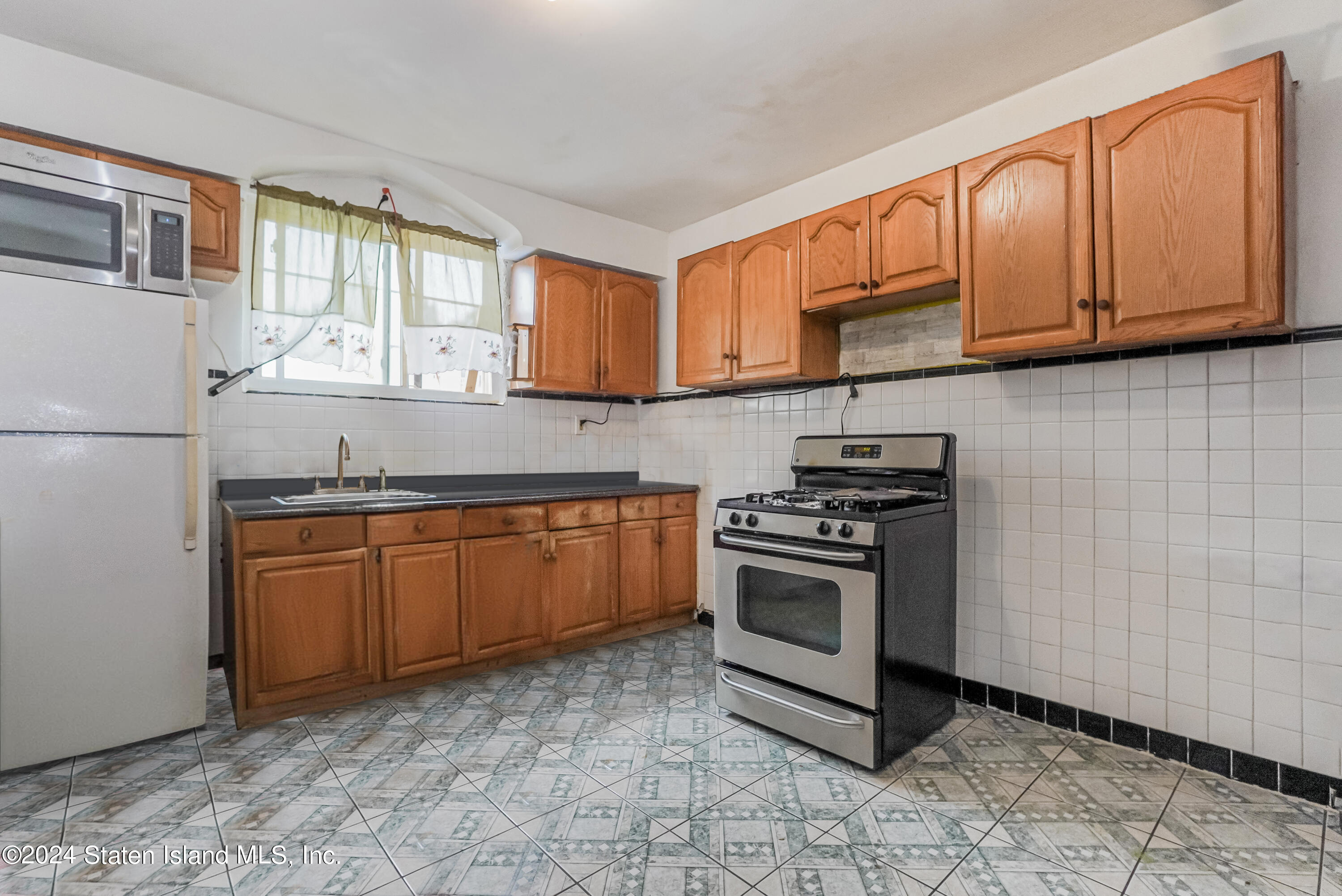 50 Brook Street, Staten Island, New York image 4