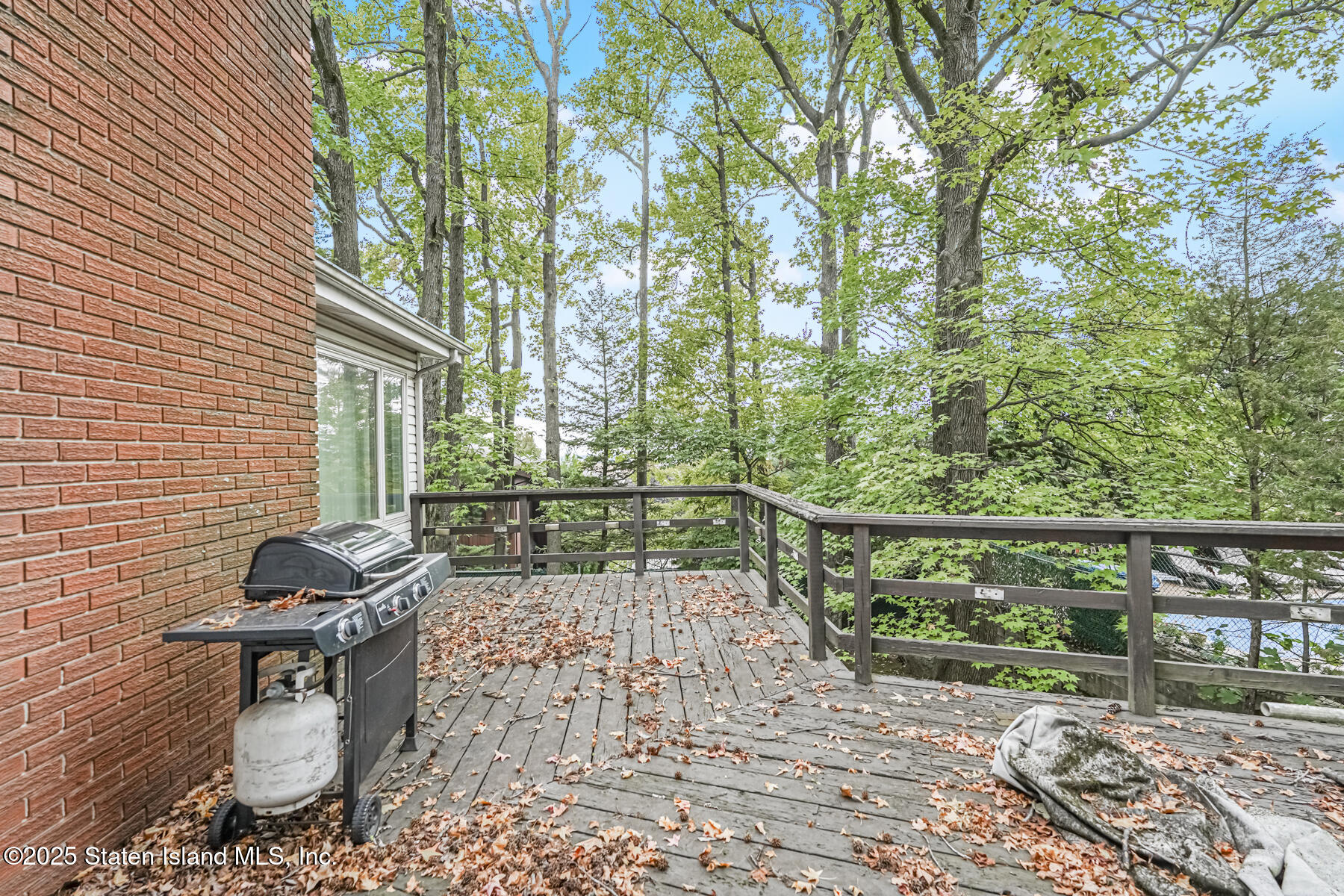 Staten Island, New York 10301, United States, 3 Bedrooms Bedrooms, ,2 BathroomsBathrooms,Residential,Active,216907