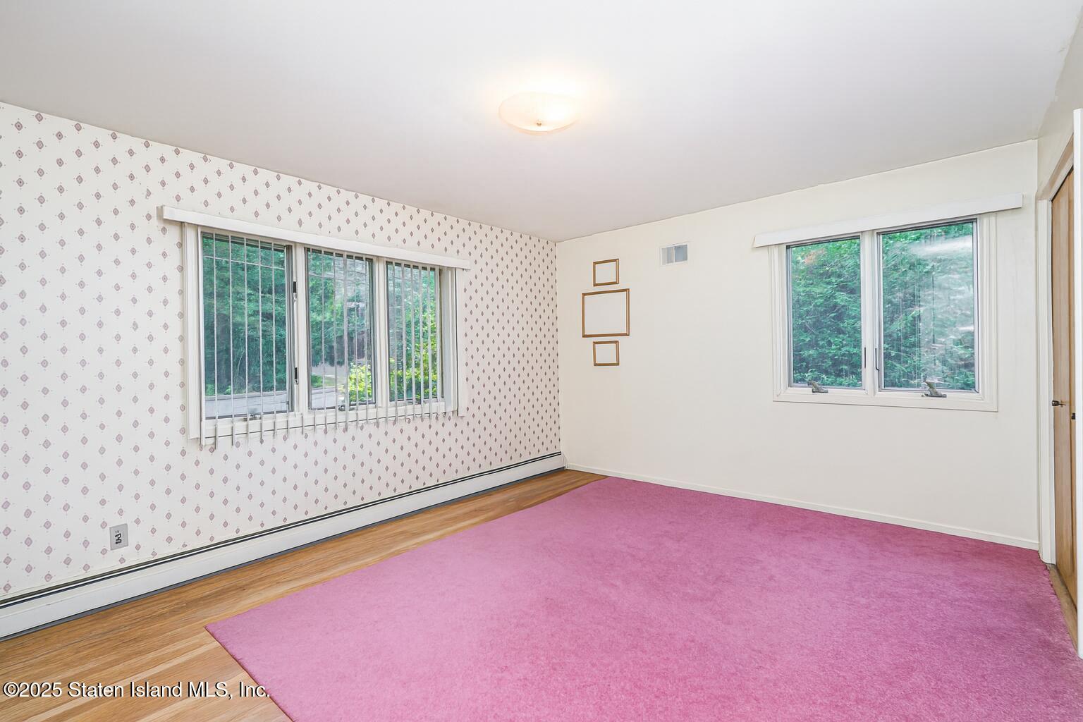 Staten Island, New York 10301, United States, 3 Bedrooms Bedrooms, ,2 BathroomsBathrooms,Residential,Active,216907