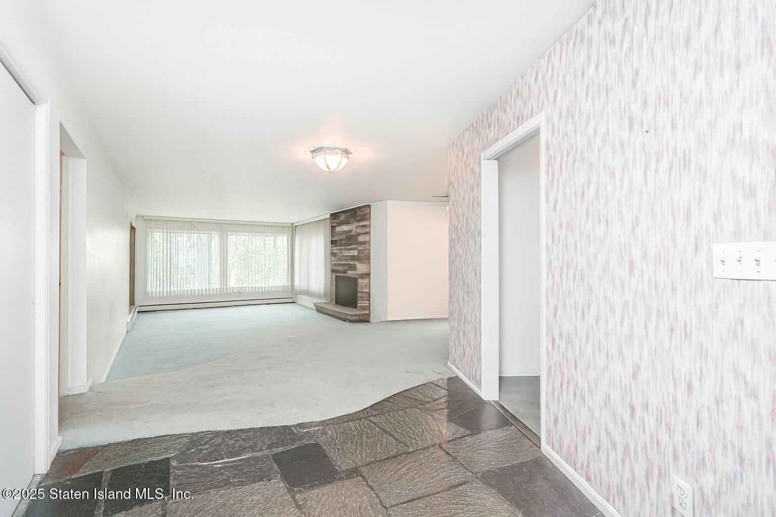 Staten Island, New York 10301, United States, 3 Bedrooms Bedrooms, ,2 BathroomsBathrooms,Residential,Active,216907