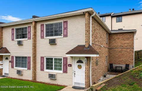 Homes For Sale - 3747 Amboy Road #1B<br/> Staten Island, NY 10308