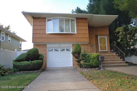 Photo of 21 Wilson Avenue, Staten Island, NY 10308 (MLS # 2506018)