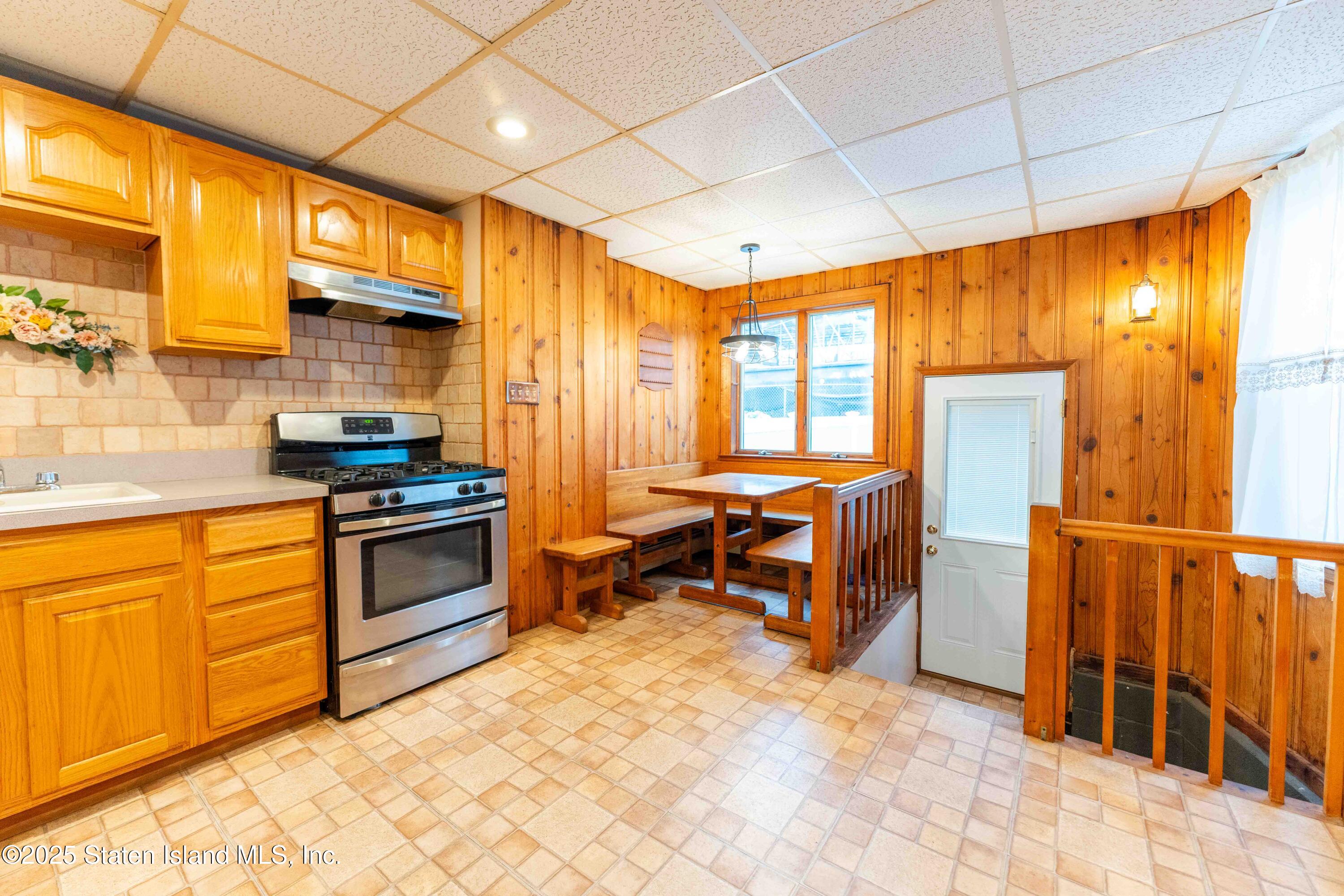 2222 Stuart Street, Brooklyn, New York image 15
