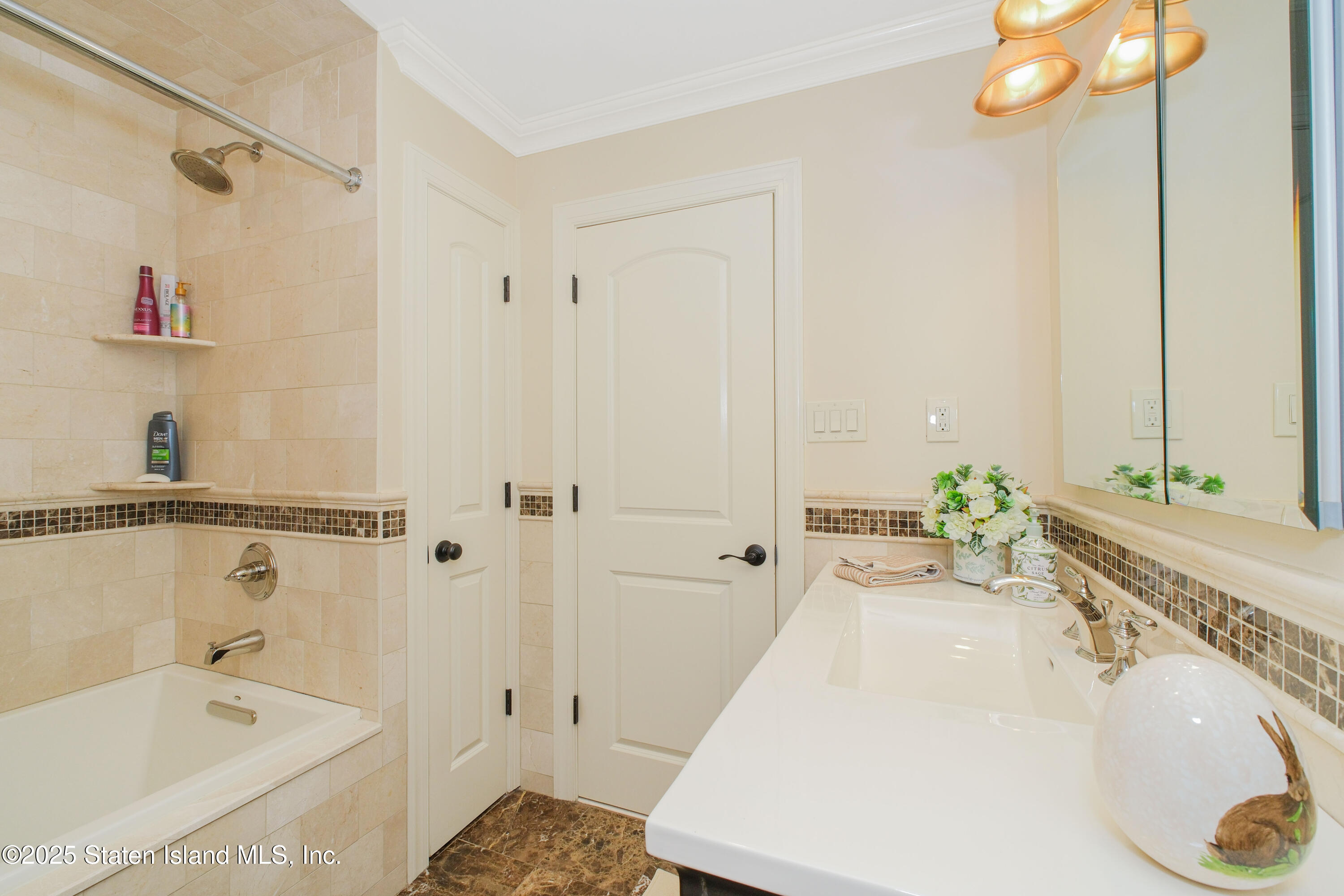 269 Chesterton Avenue, Staten Island, New York image 13
