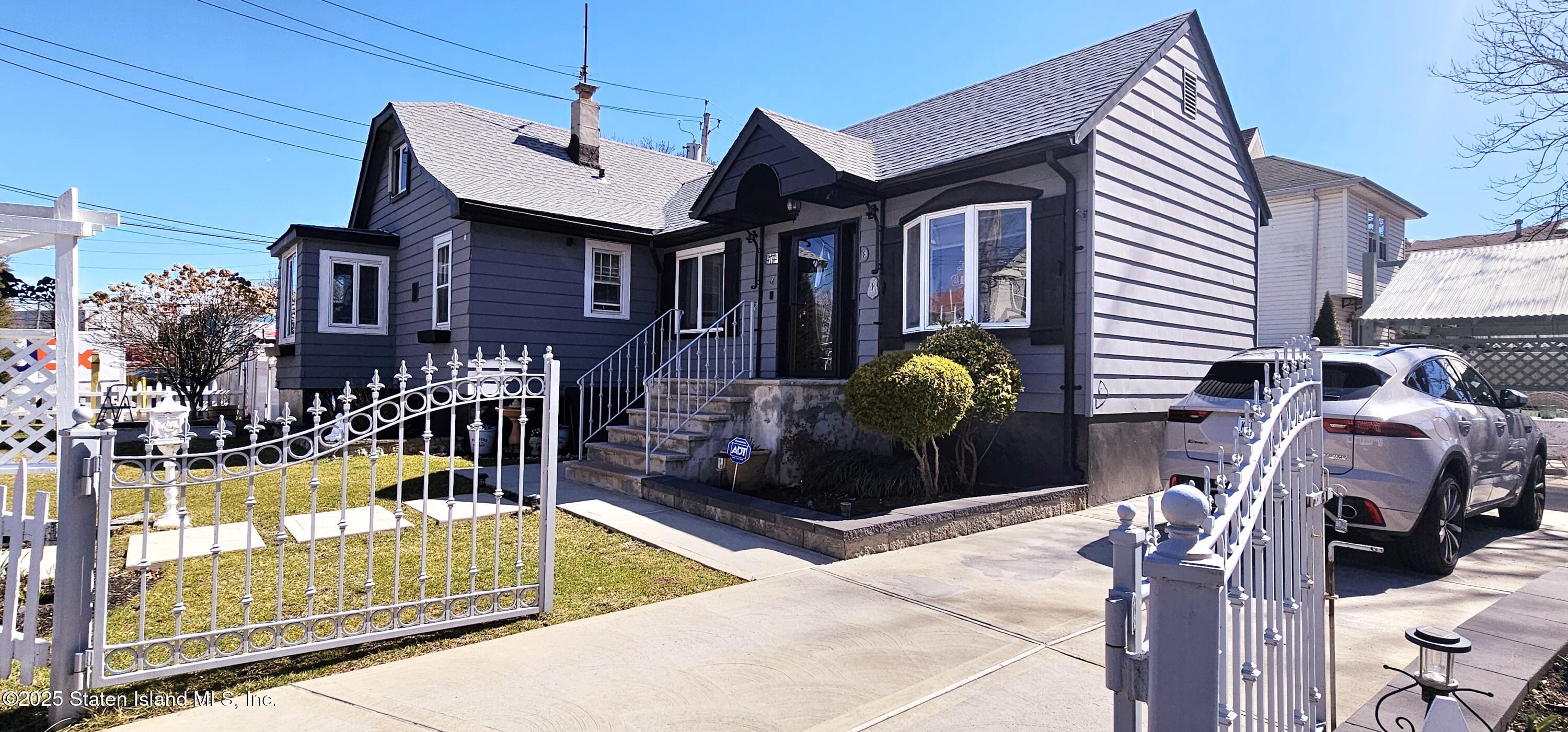 4 Sheridan Avenue, Staten Island, New York image 1