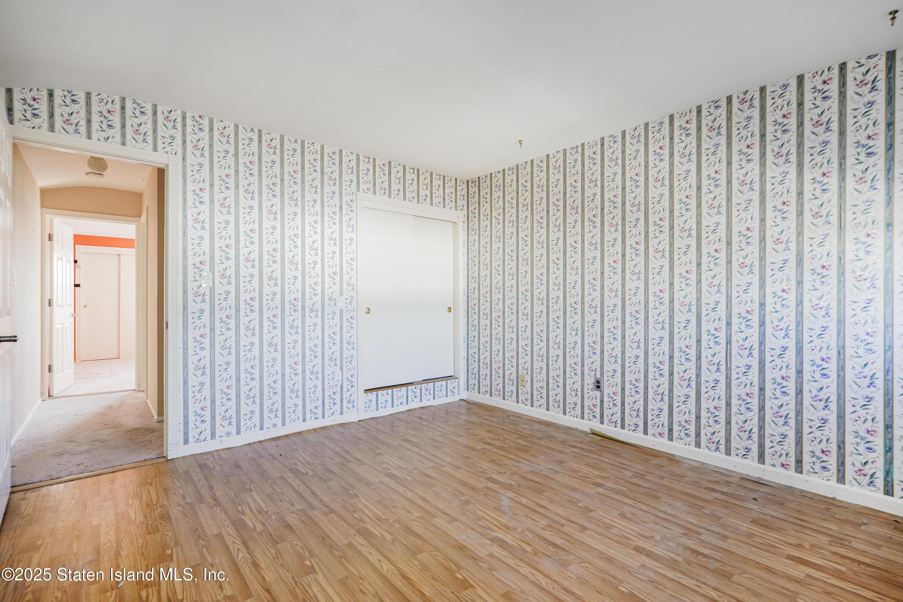 125 Milton Avenue, Staten Island, New York image 13