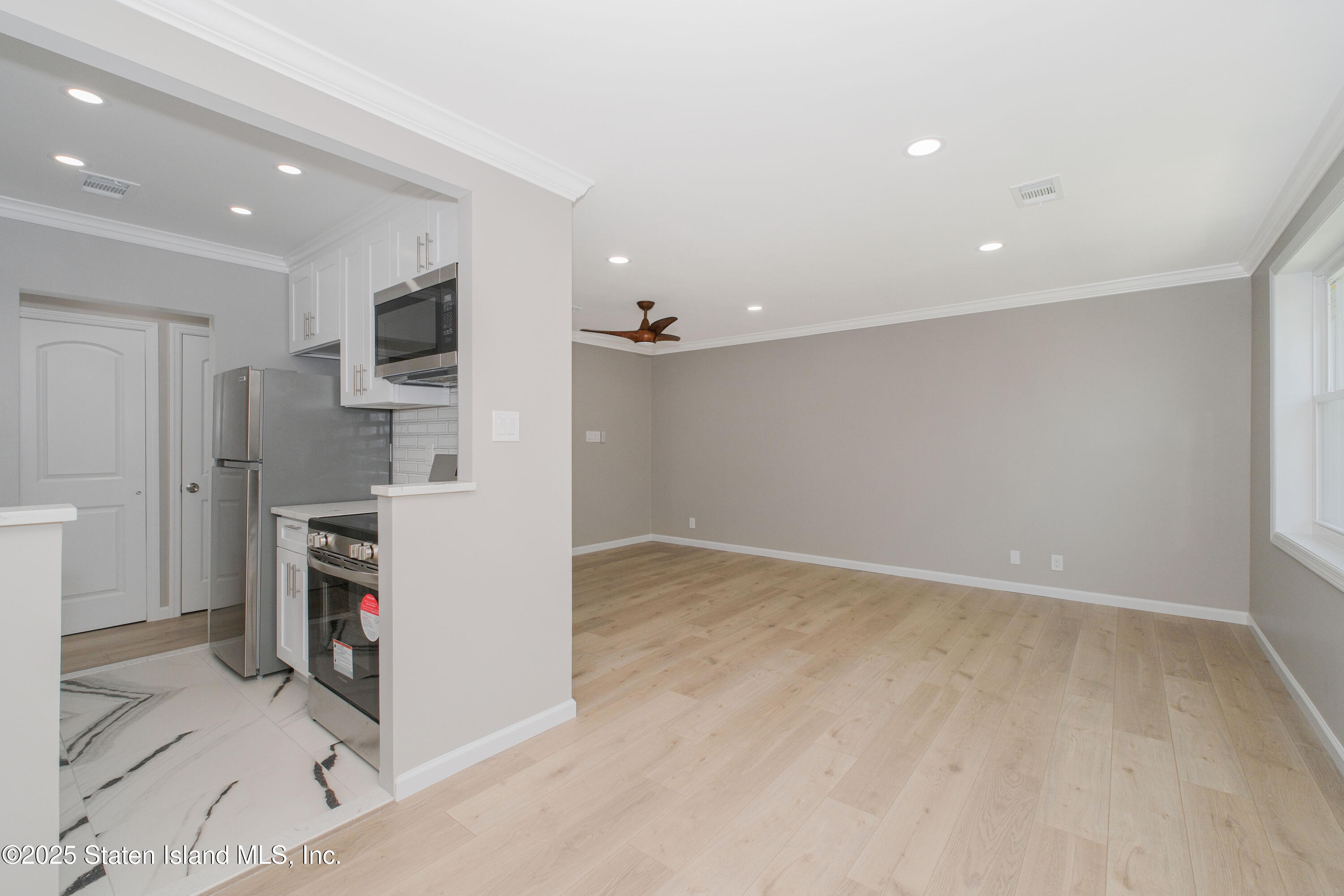 131 Cortelyou Avenue #2-1, Staten Island, New York image 12