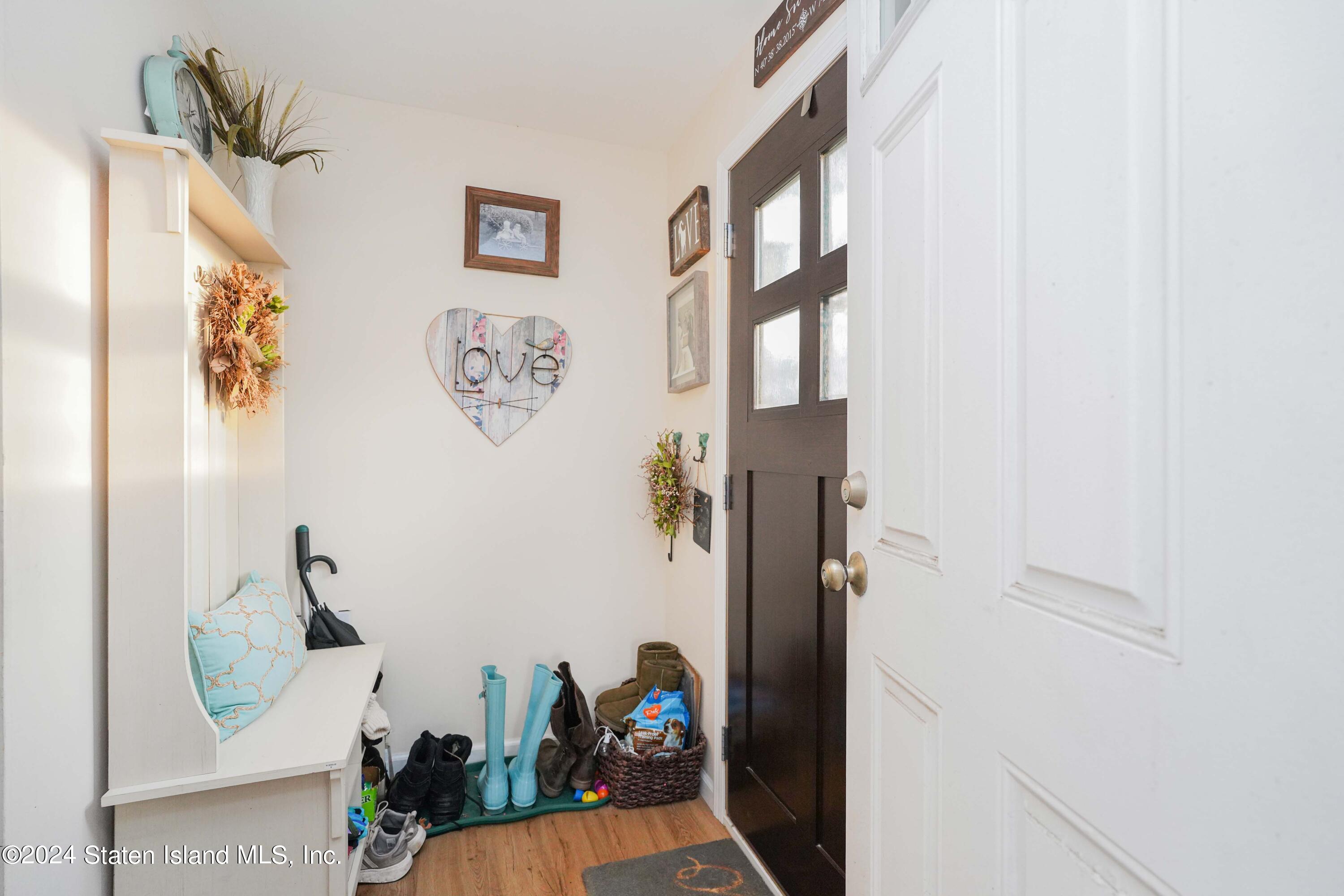 47 Highview Avenue, Staten Island, New York image 4