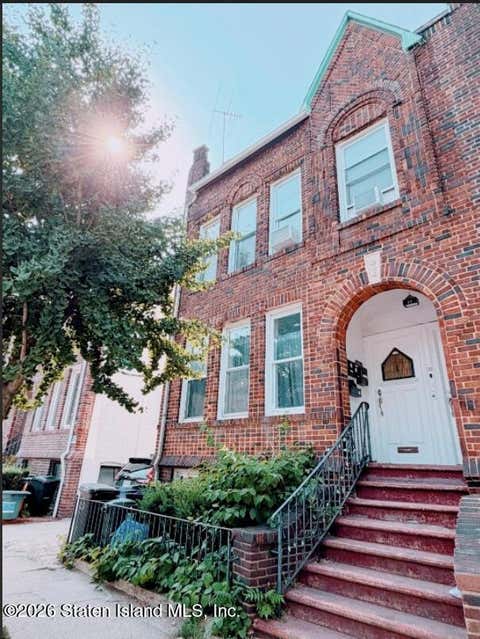 Apartment For Rent - 22 Tehama Street #1 FL<br/> Kings County, Brooklyn, NY 11218