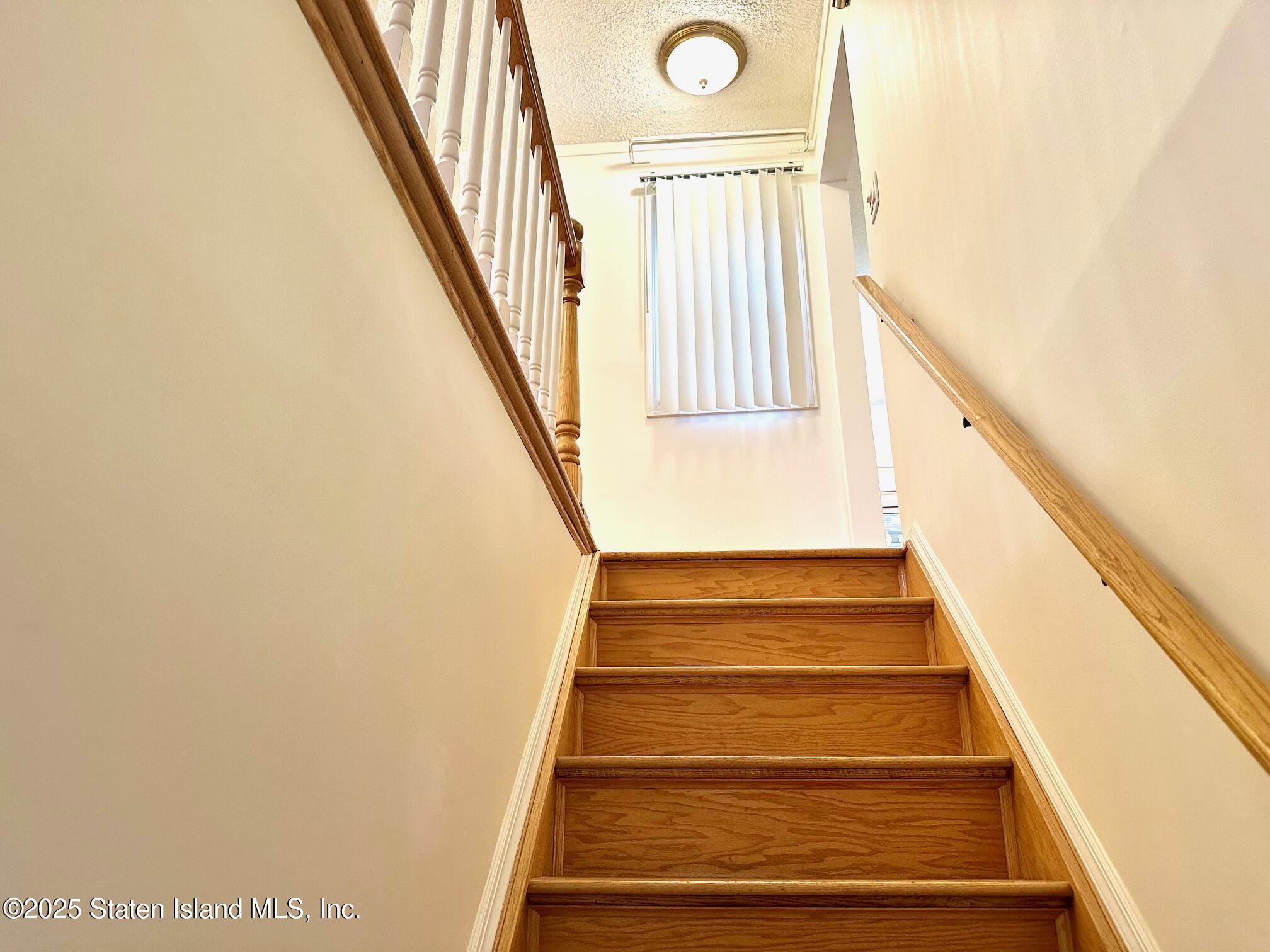 35 Duke Place, Staten Island, New York image 8