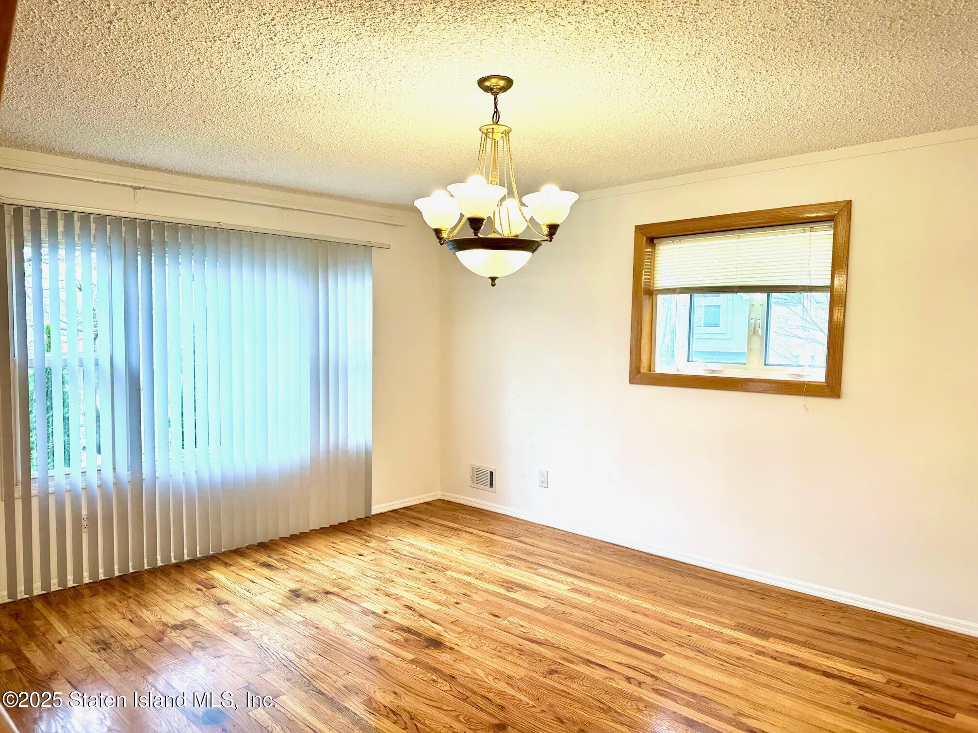 35 Duke Place, Staten Island, New York image 10