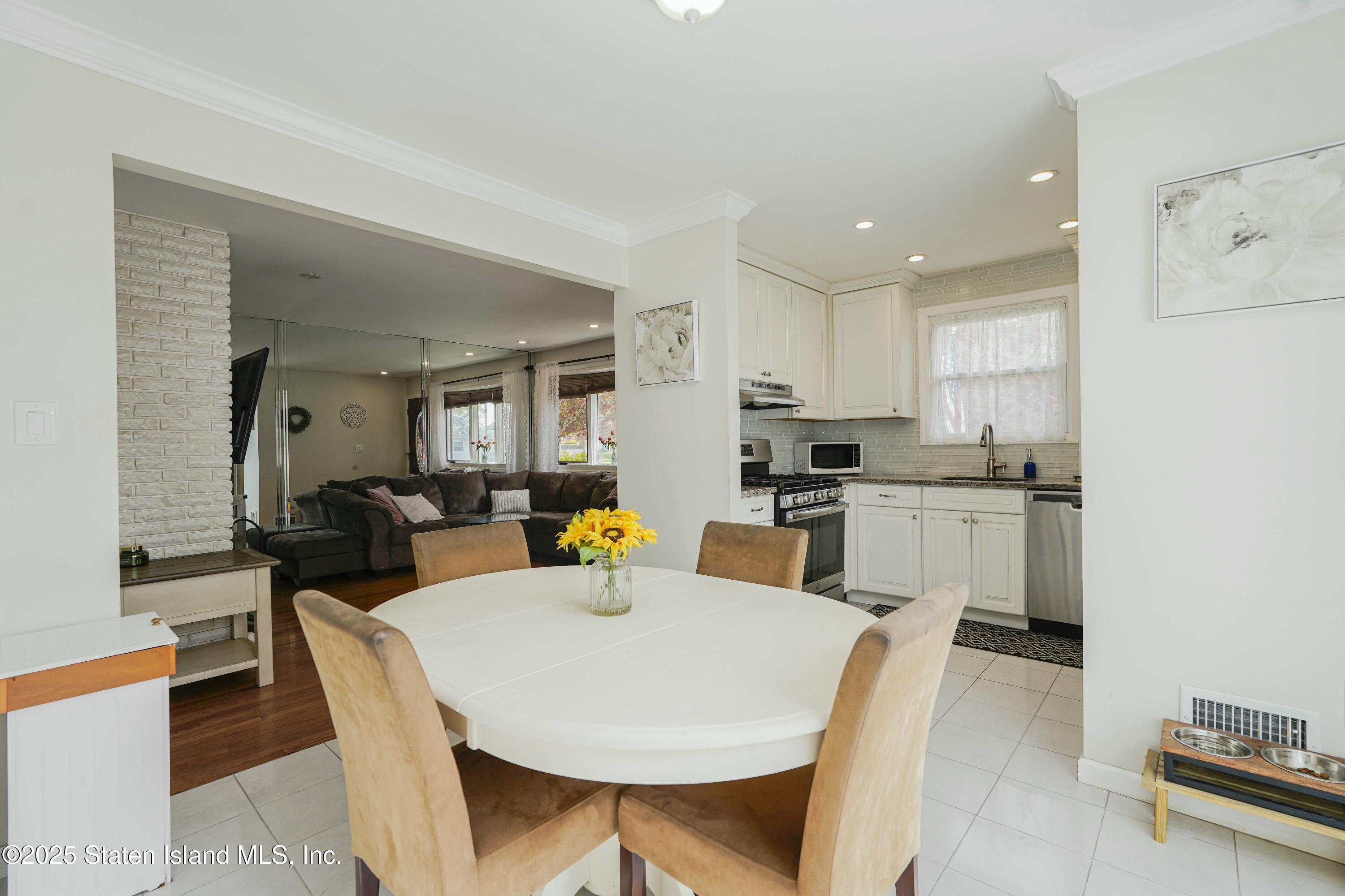 118 William Avenue, Staten Island, New York image 9