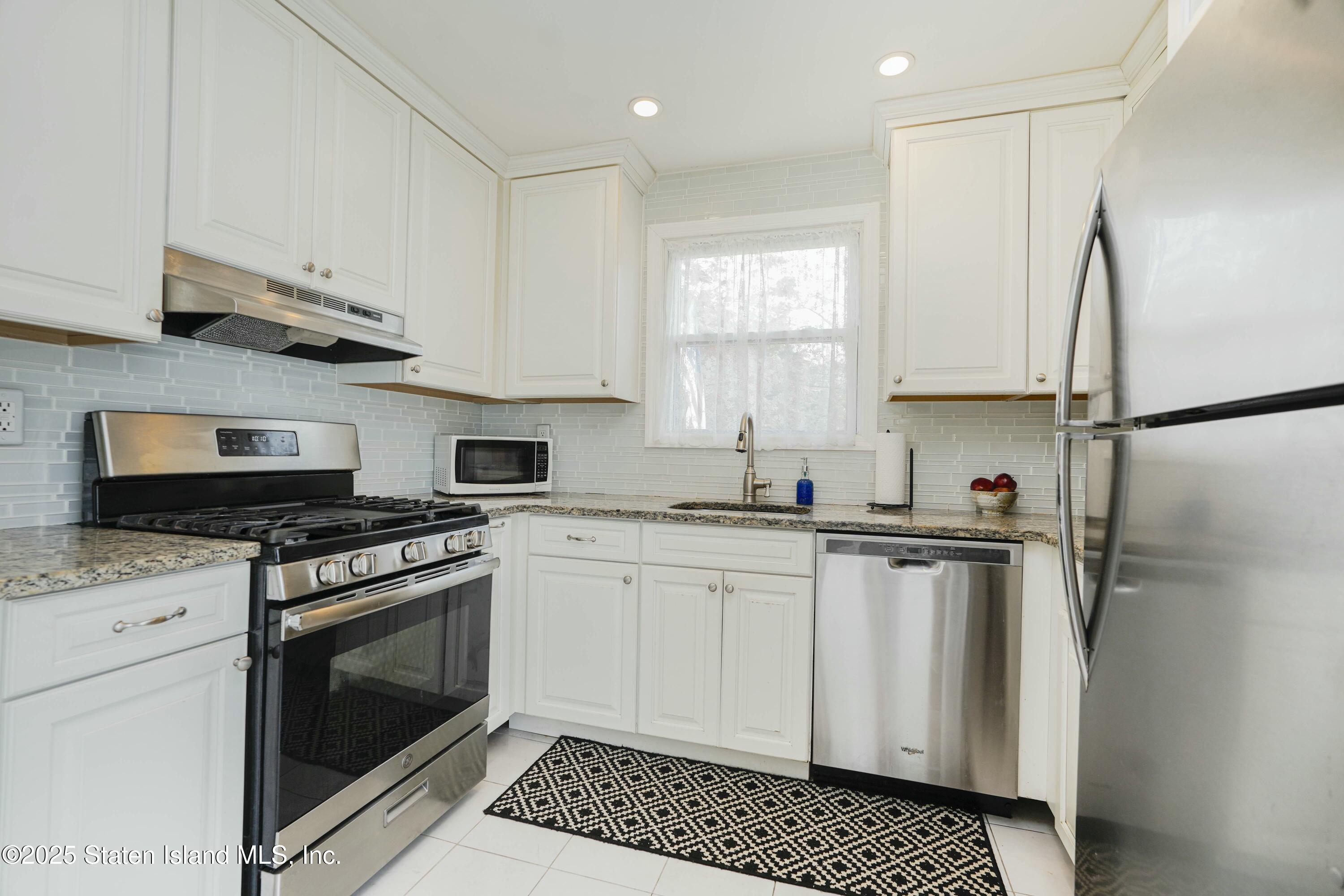 118 William Avenue, Staten Island, New York image 10
