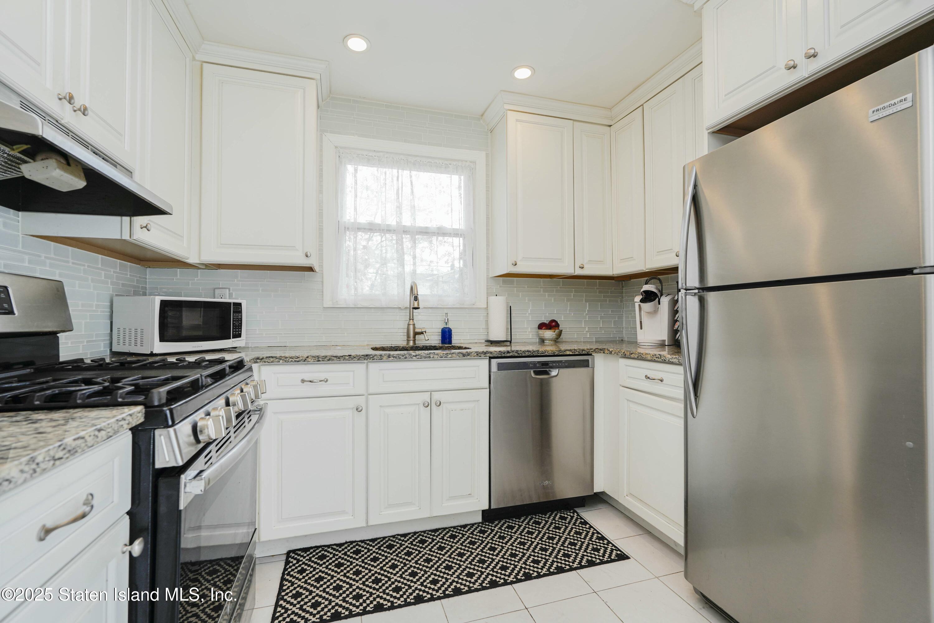 118 William Avenue, Staten Island, New York image 11