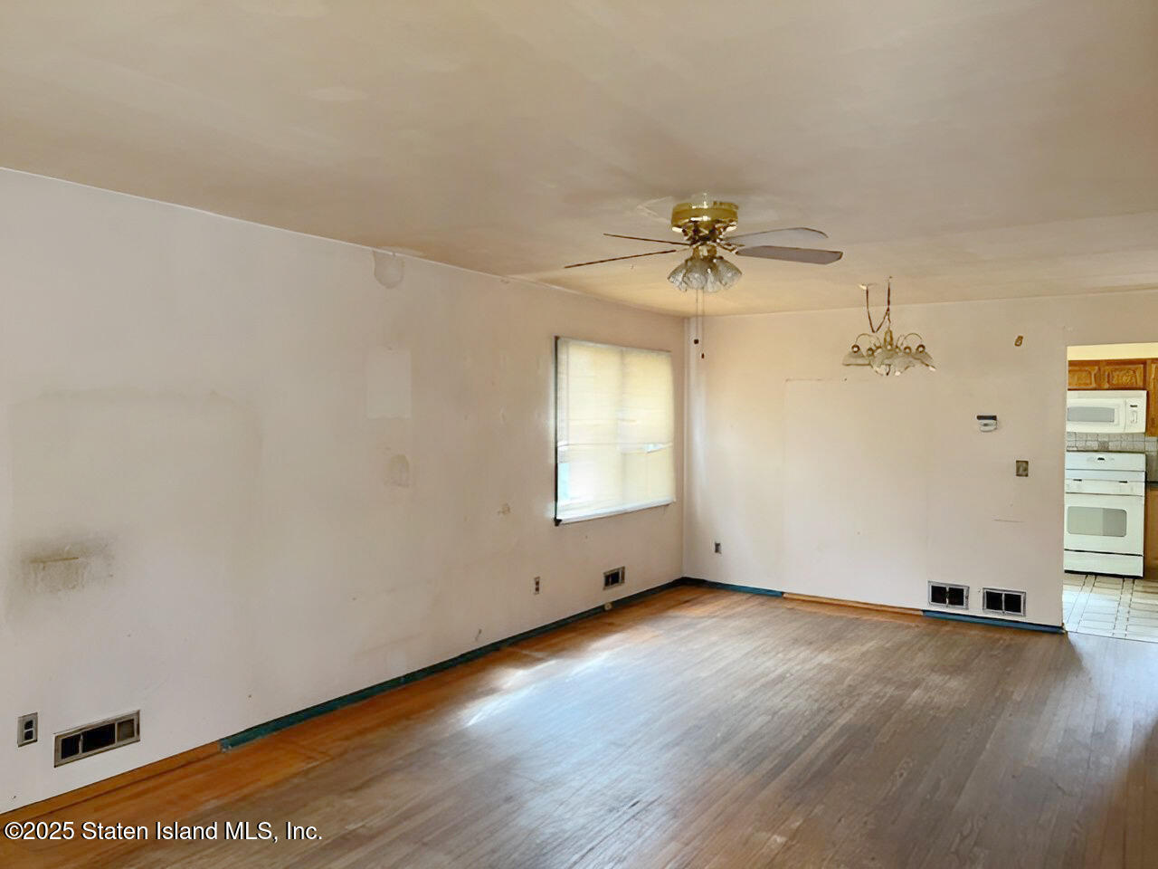 56 Clifton Avenue, Staten Island, New York image 8