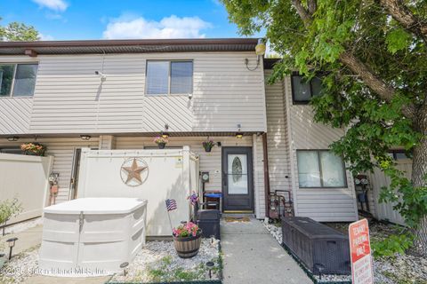 Photo of 4199 Amboy Road #7, Staten Island, NY 10308 (MLS # 2503863)