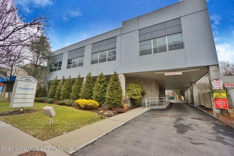 Photo of 4830 Arthur Kill Road #First Floor, Staten Island, NY 10309 (MLS # 2402046)