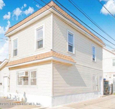 Photo of Staten Island, NY 10303 (MLS # 2600507)