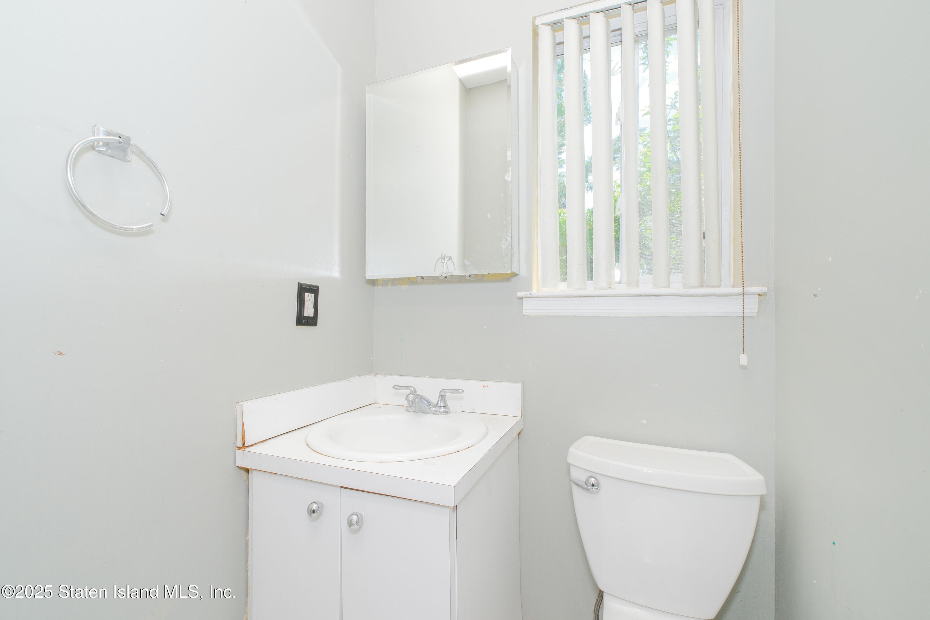 293 Wingham Street, Staten Island, New York image 19