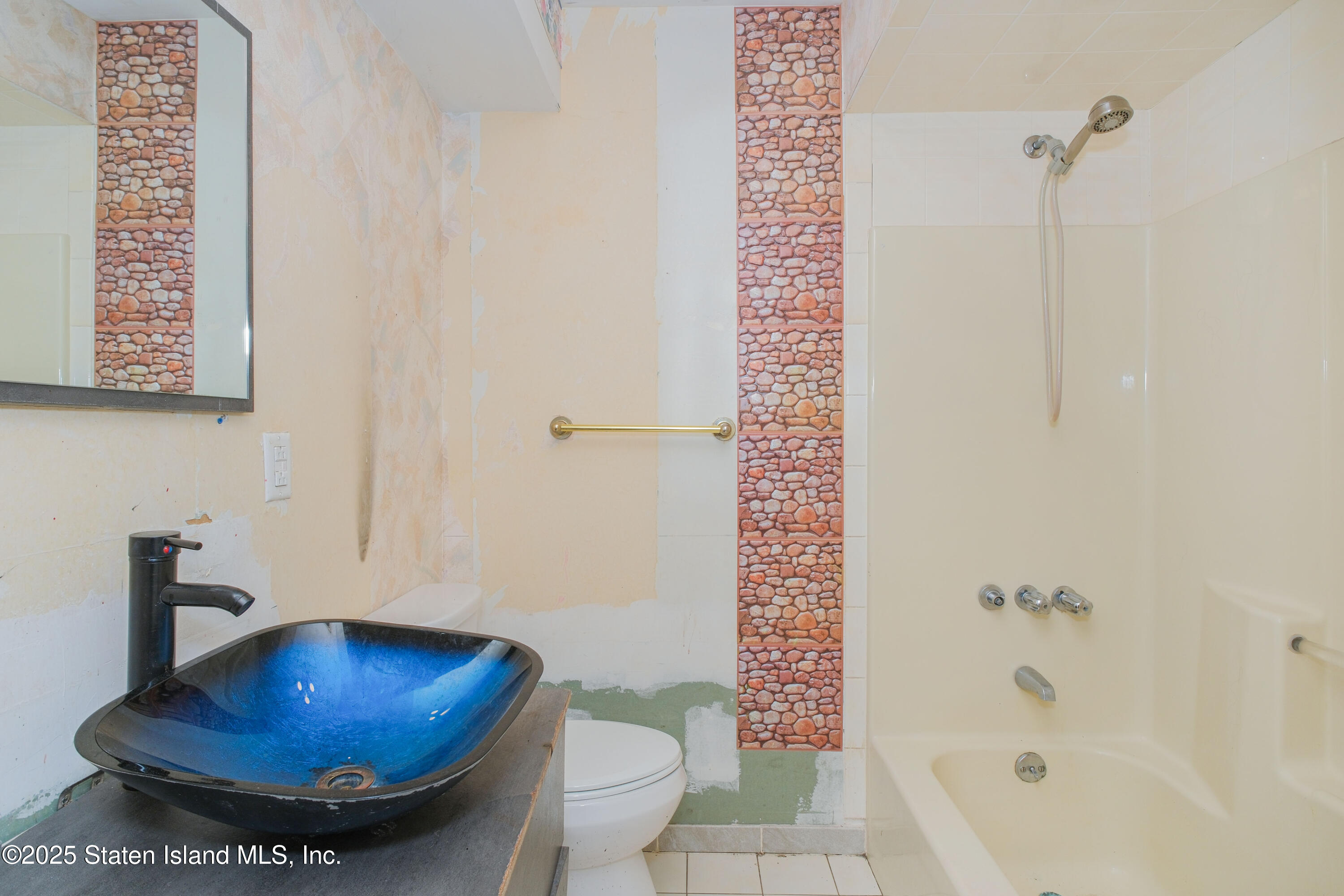 293 Wingham Street, Staten Island, New York image 10