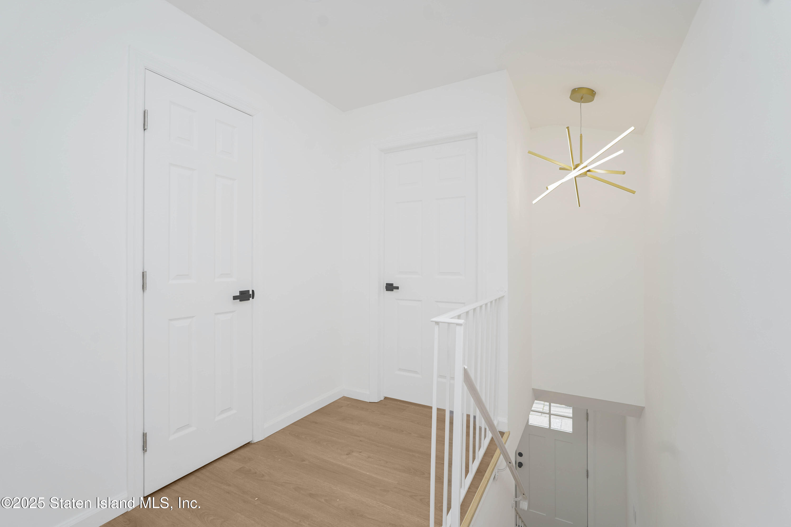 35 Alaska Street, Staten Island, New York image 22