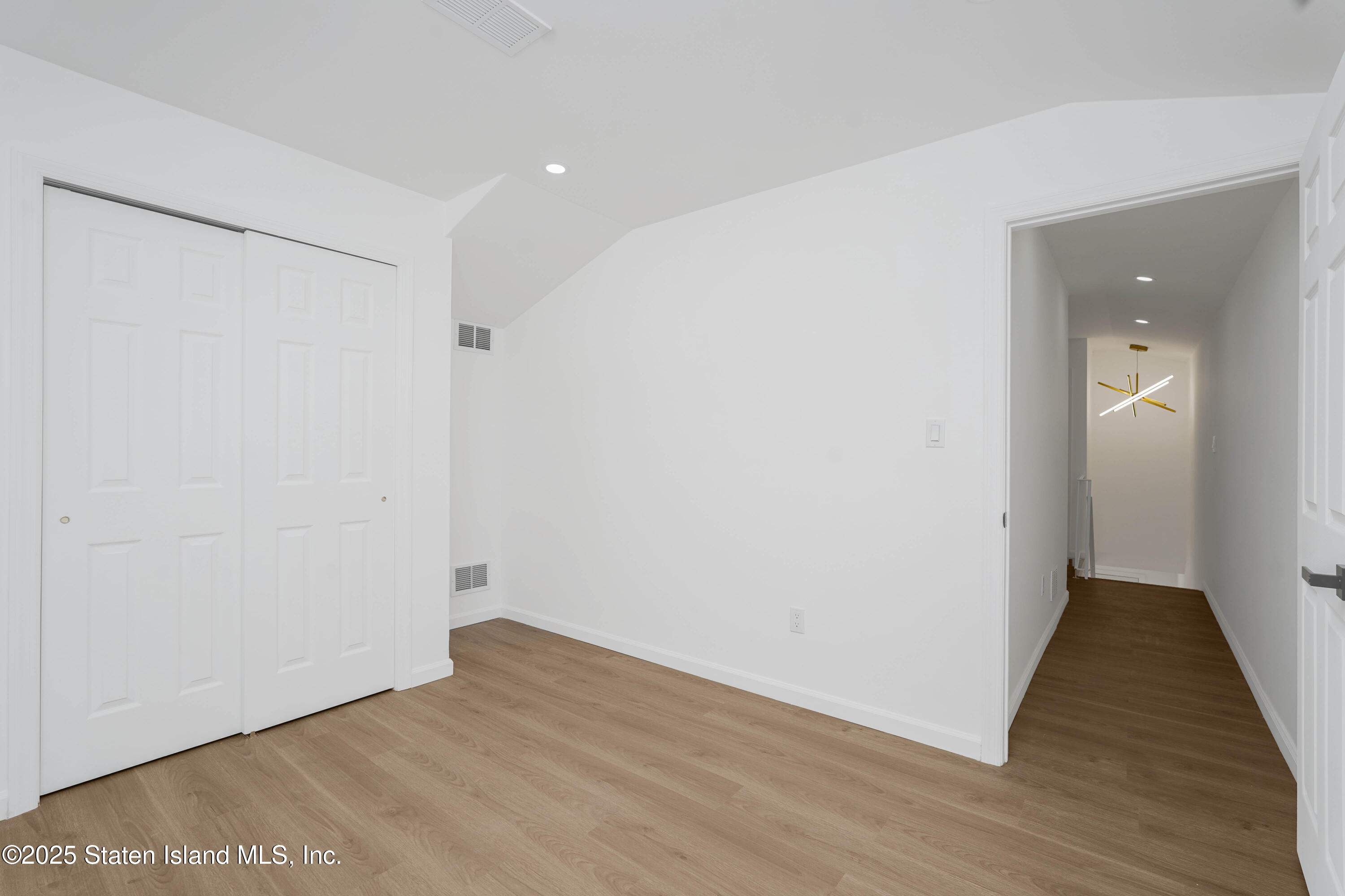 35 Alaska Street, Staten Island, New York image 31