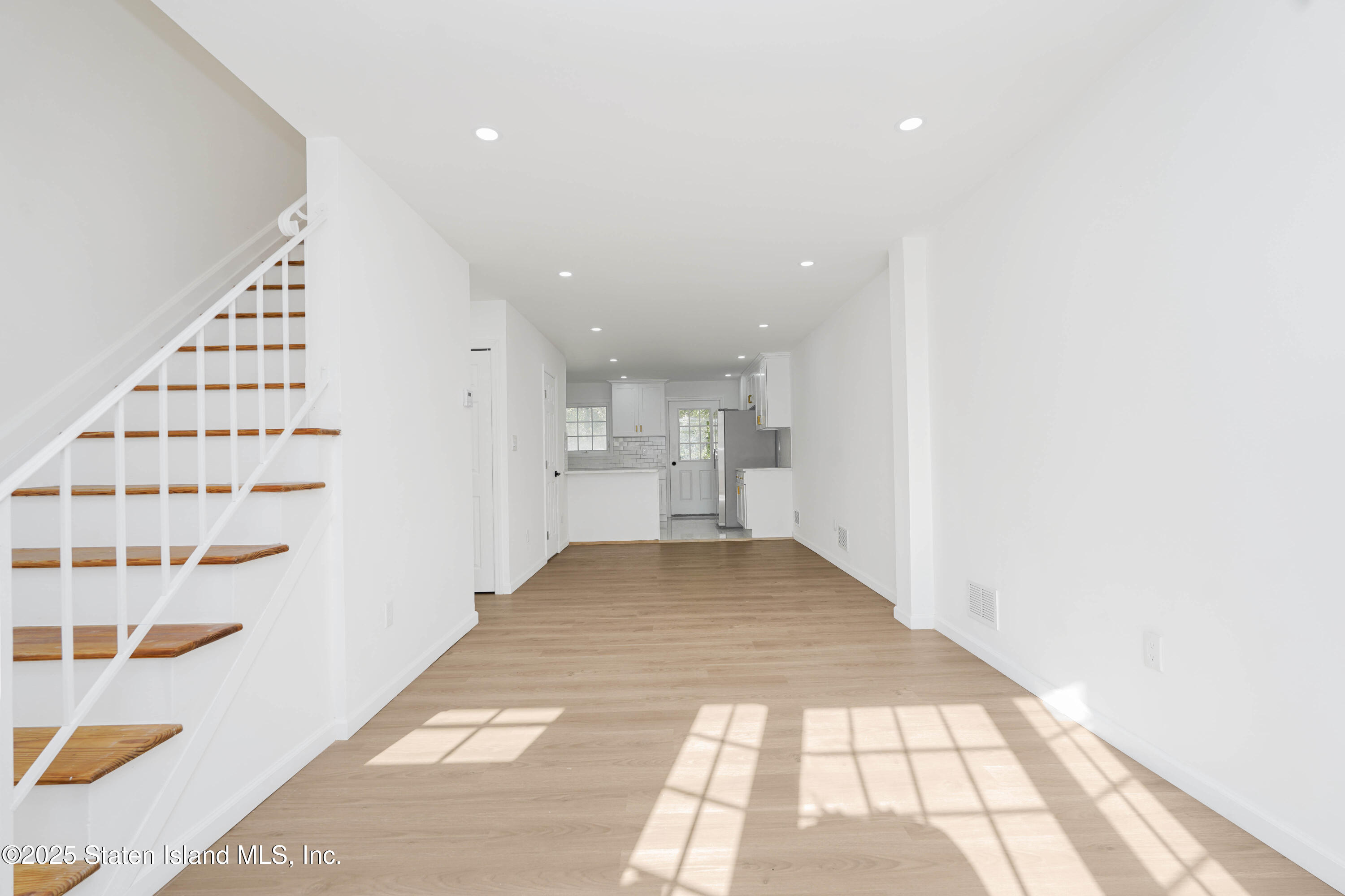 35 Alaska Street, Staten Island, New York image 12