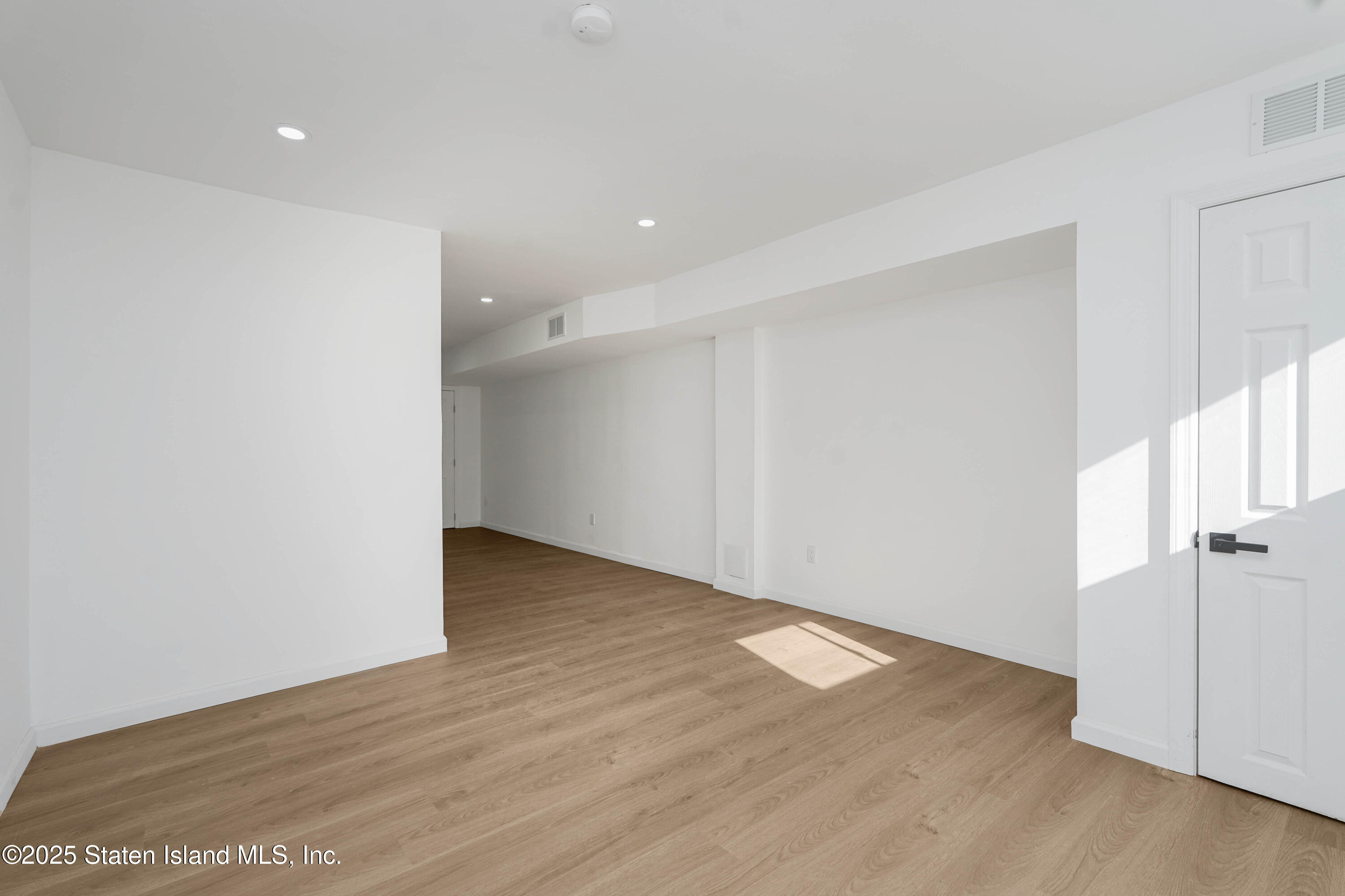 35 Alaska Street, Staten Island, New York image 39