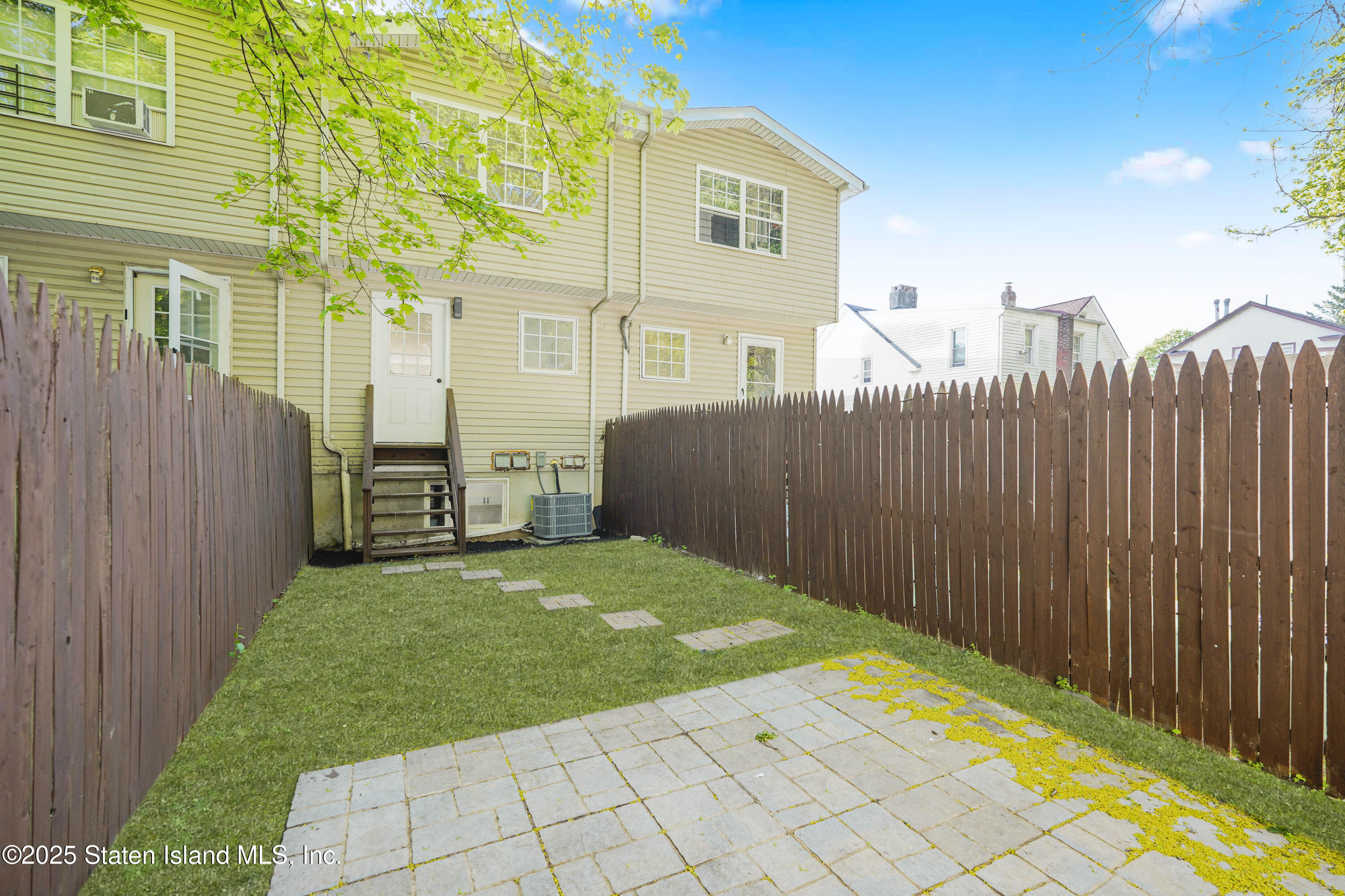 35 Alaska Street, Staten Island, New York image 8