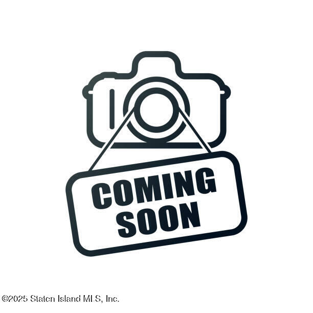 82 Crosshill Street, Staten Island, New York image 4