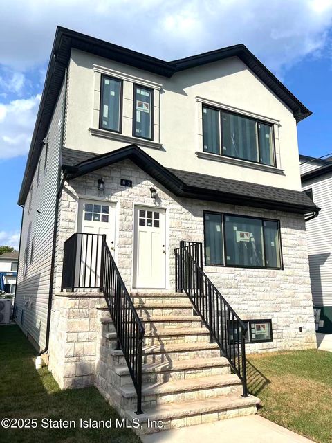 Photo of 65 Prescott Avenue #2fl, Staten Island, NY 10305 (MLS # 2506690)