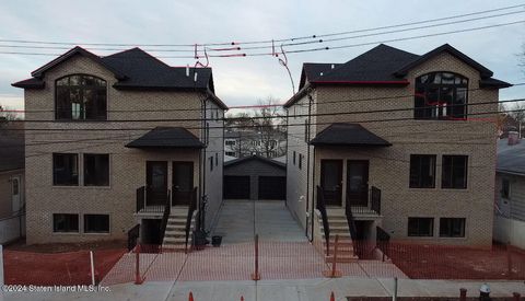 Photo of 51 Marble Street, Staten Island, NY 10314 (MLS # 2406375)