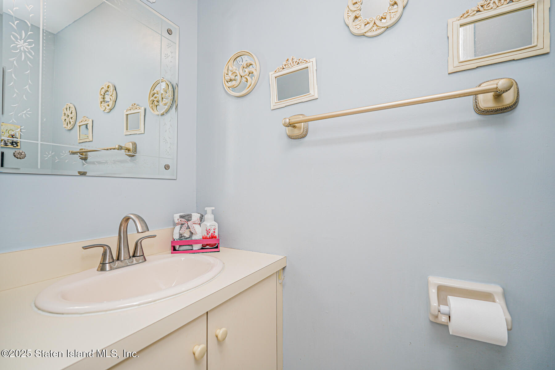 287 Greaves Avenue, Staten Island, New York image 22