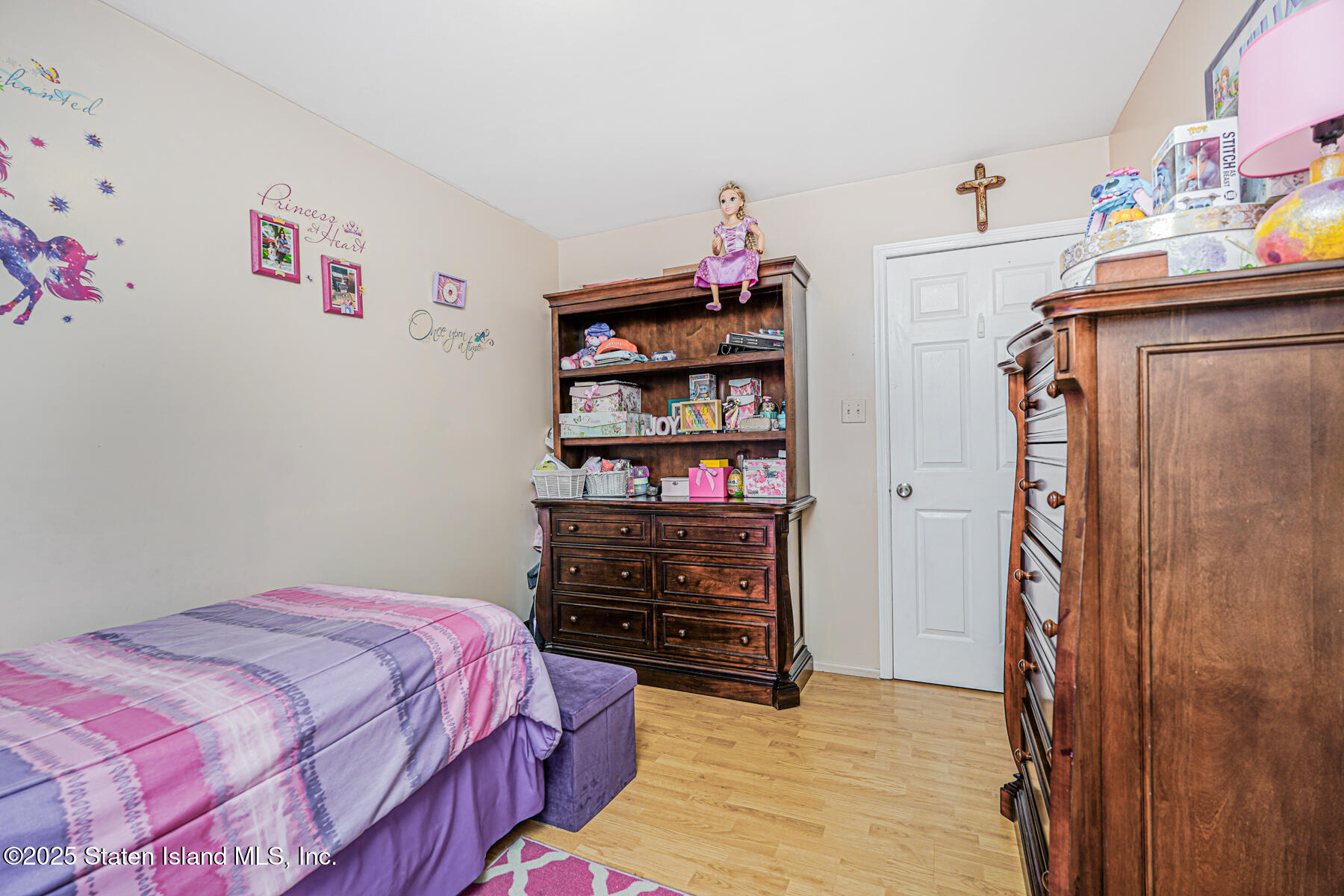 287 Greaves Avenue, Staten Island, New York image 24