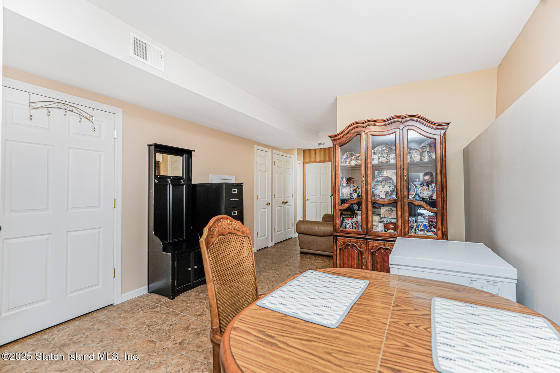 287 Greaves Avenue, Staten Island, New York image 33