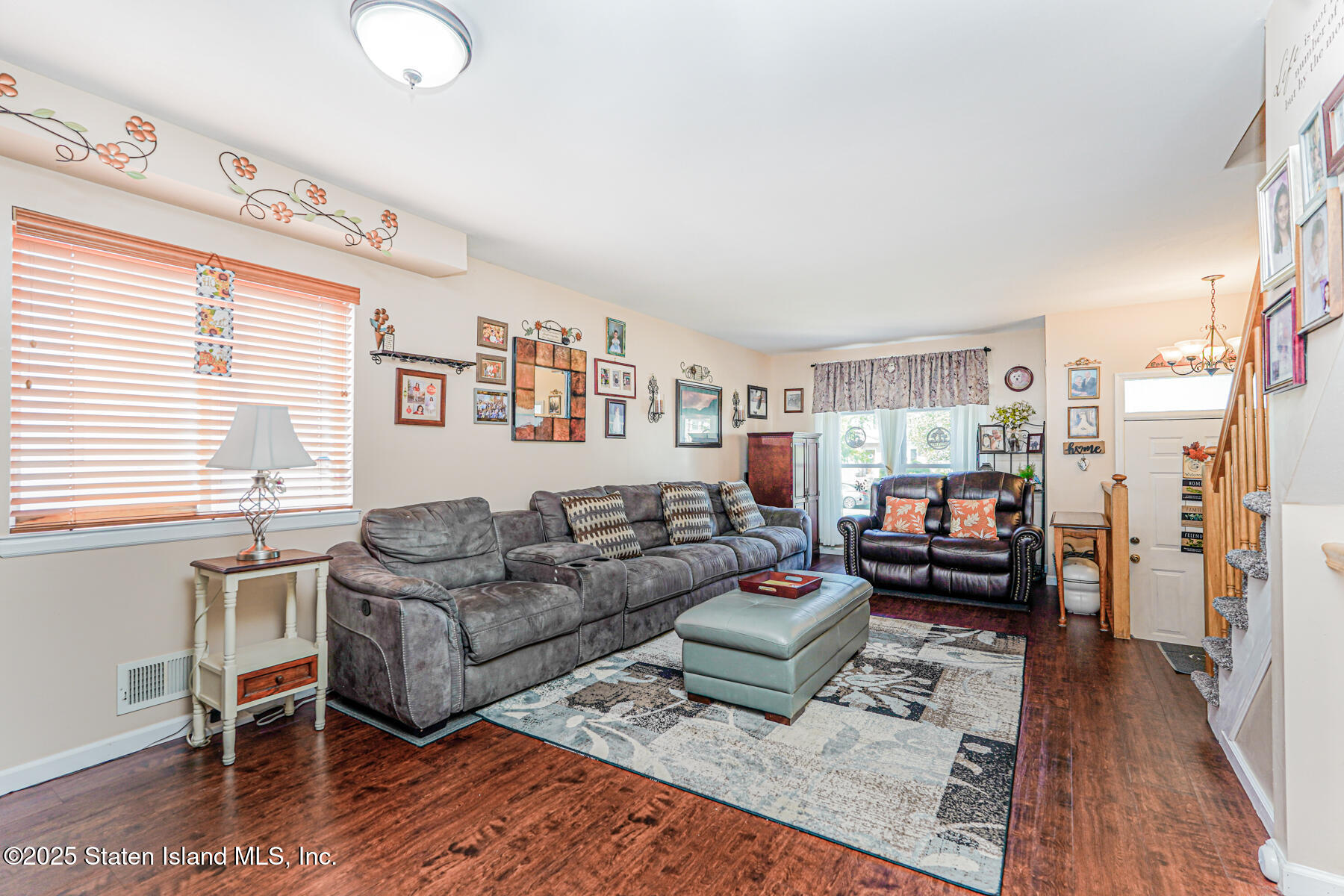 287 Greaves Avenue, Staten Island, New York image 4