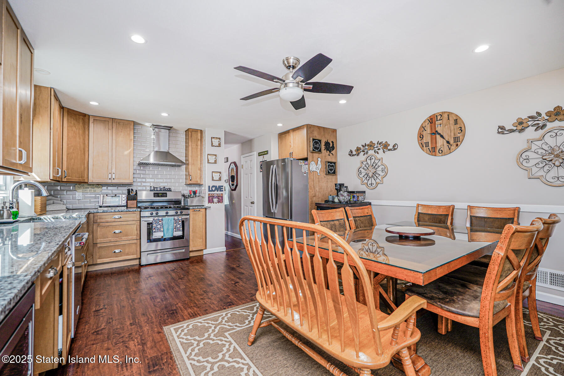 287 Greaves Avenue, Staten Island, New York image 10