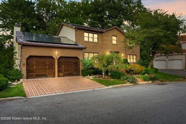 7 REISS LN, STATEN ISLAND, NY 10304 - Image e005bb3f338fef454e61b34be2dbe86a/2399020