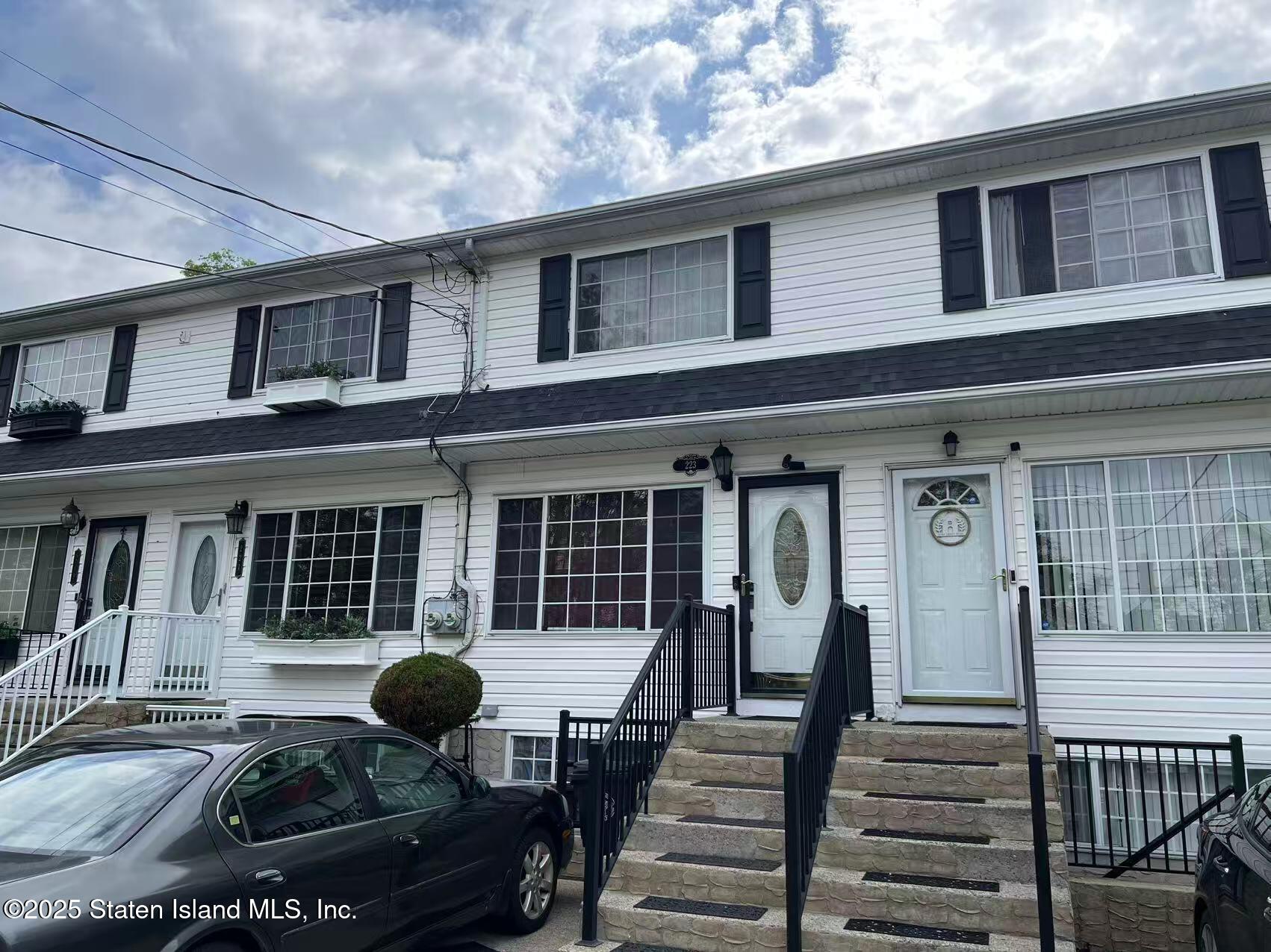 223 Simonson Avenue, Staten Island, New York image 1