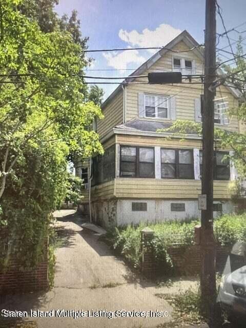 70 Coursen Place, Staten Island, NY 10304 - MLS#: 2400920