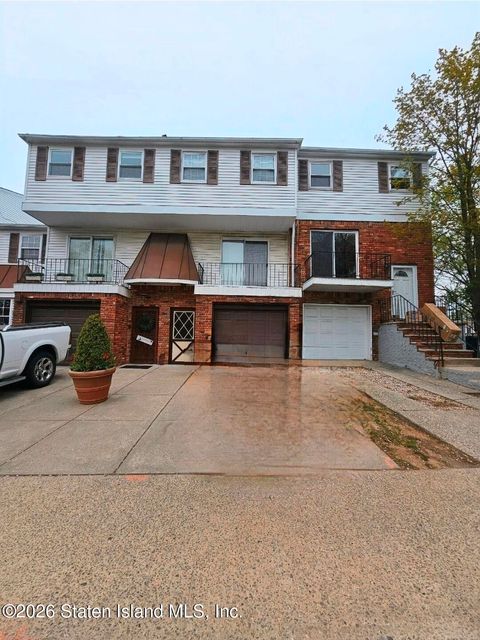 Photo of 1632 Forest Hill Road, Staten Island, NY 10314 (MLS # 2602086)