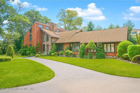 Photo of 30 Paradise Place, Staten Island, NY 10307 (MLS # 2503565)