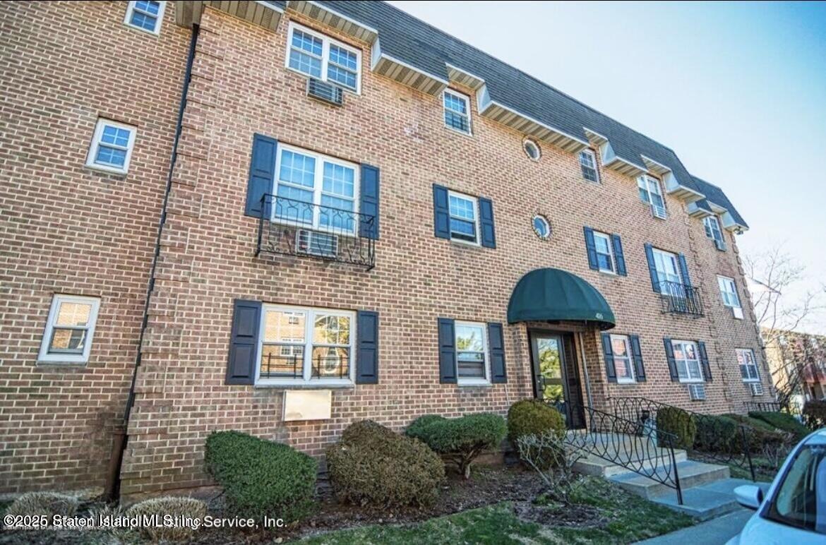 420 Maryland Avenue #3C, Staten Island, New York image 1