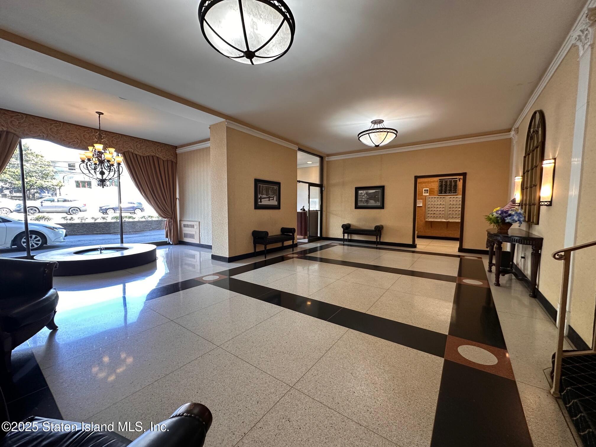 1000 Clove Road Road #8E, Staten Island, New York image 5